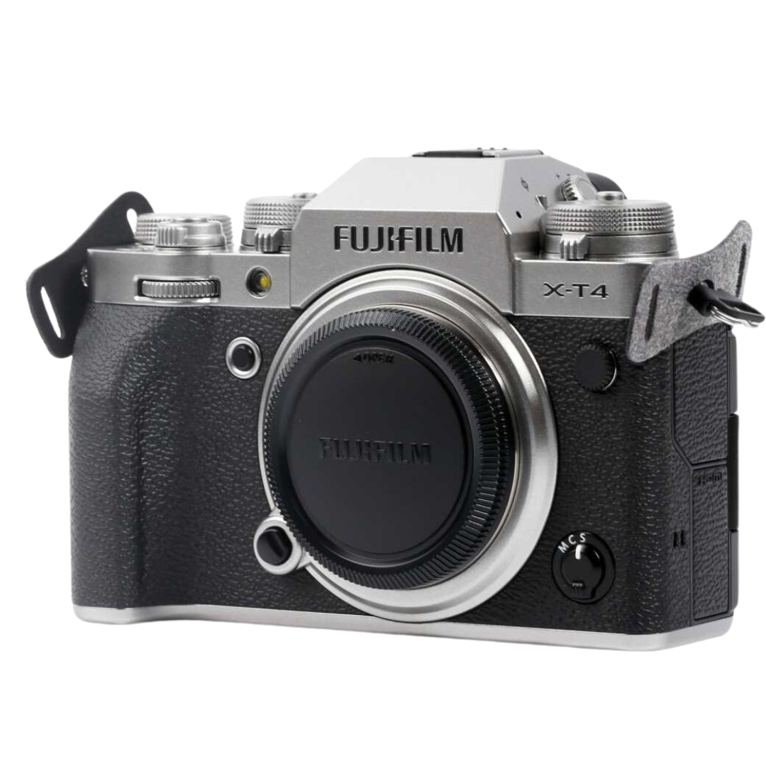 Fujifilm X-T4 Mirrorless Digital Camera with 16-80mm Lens Kit (Silver)