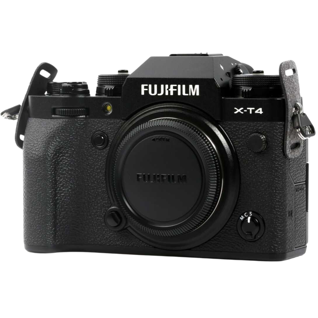 Fujifilm X-T4 Mirrorless Digital Camera with 16-80mm Lens Kit (Black)