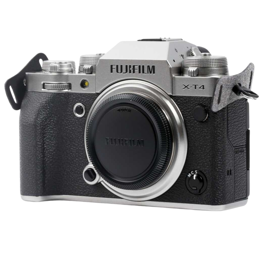 Fujifilm X-T4 Digital Camera + 18-55mm f/2.8-4 R OIS Lens (Silver)