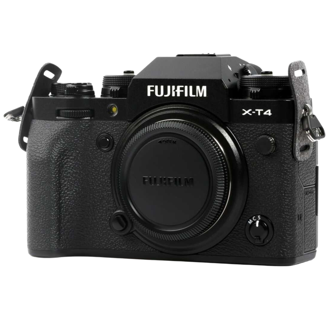 Fujifilm X-T4 Digital Camera + 18-55mm f/2.8-4 R OIS Lens (Black)