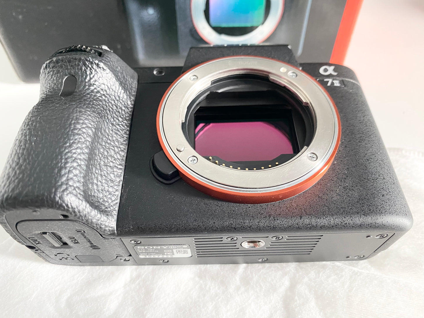 Sony a7 II Mirrorless Camera (Body Only, Silver)(Pre-Owned/二手)(Excellent優異)