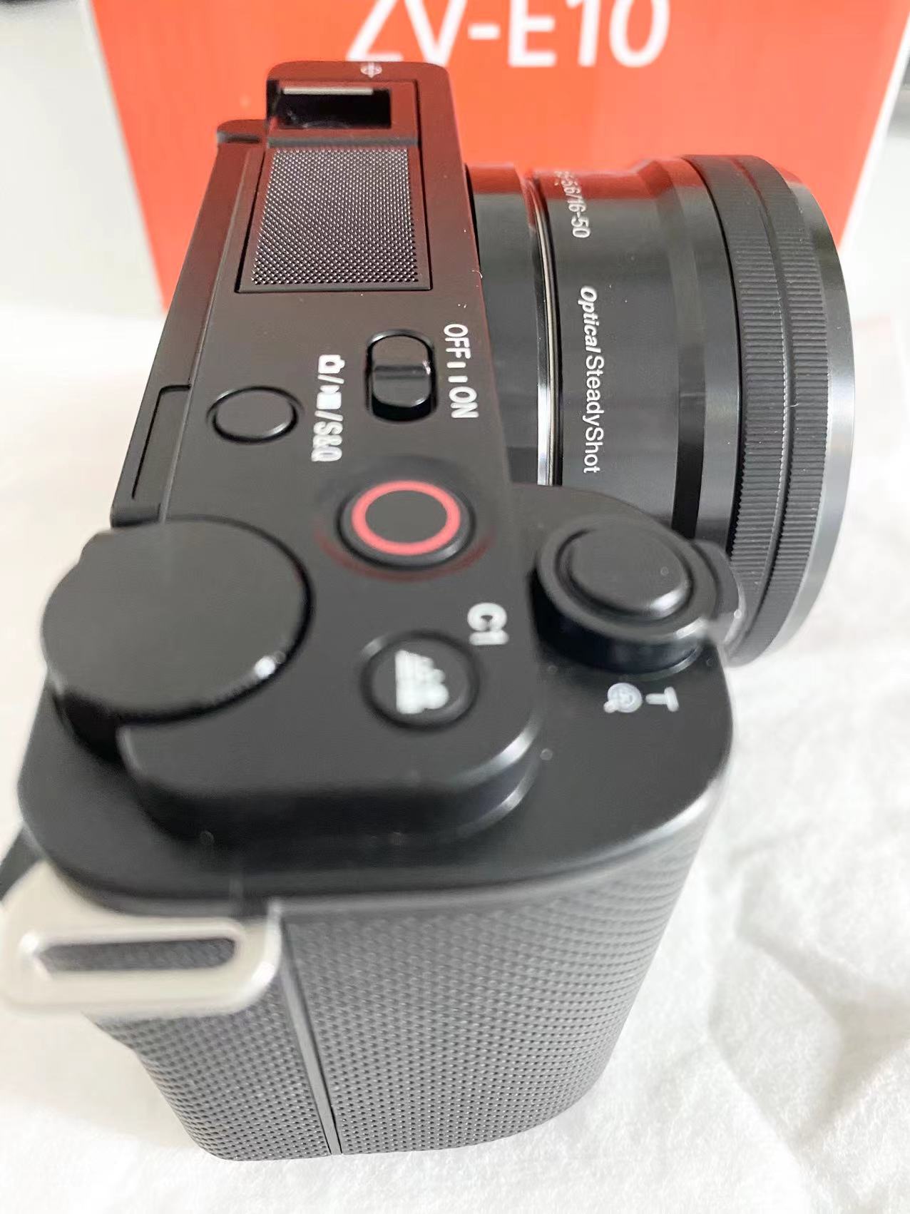 Sony ZV-E10 Mirrorless Camera with 16-50mm Lens (Black)(Pre-Owned/二手)(Like New/幾乎全新)